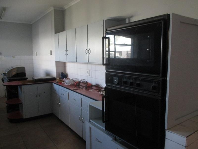 3 Bedroom Property for Sale in Denneburg Western Cape